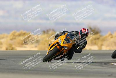 media/Jan-09-2022-SoCal Trackdays (Sun) [[2b1fec8404]]/Turn 16 (11am)/